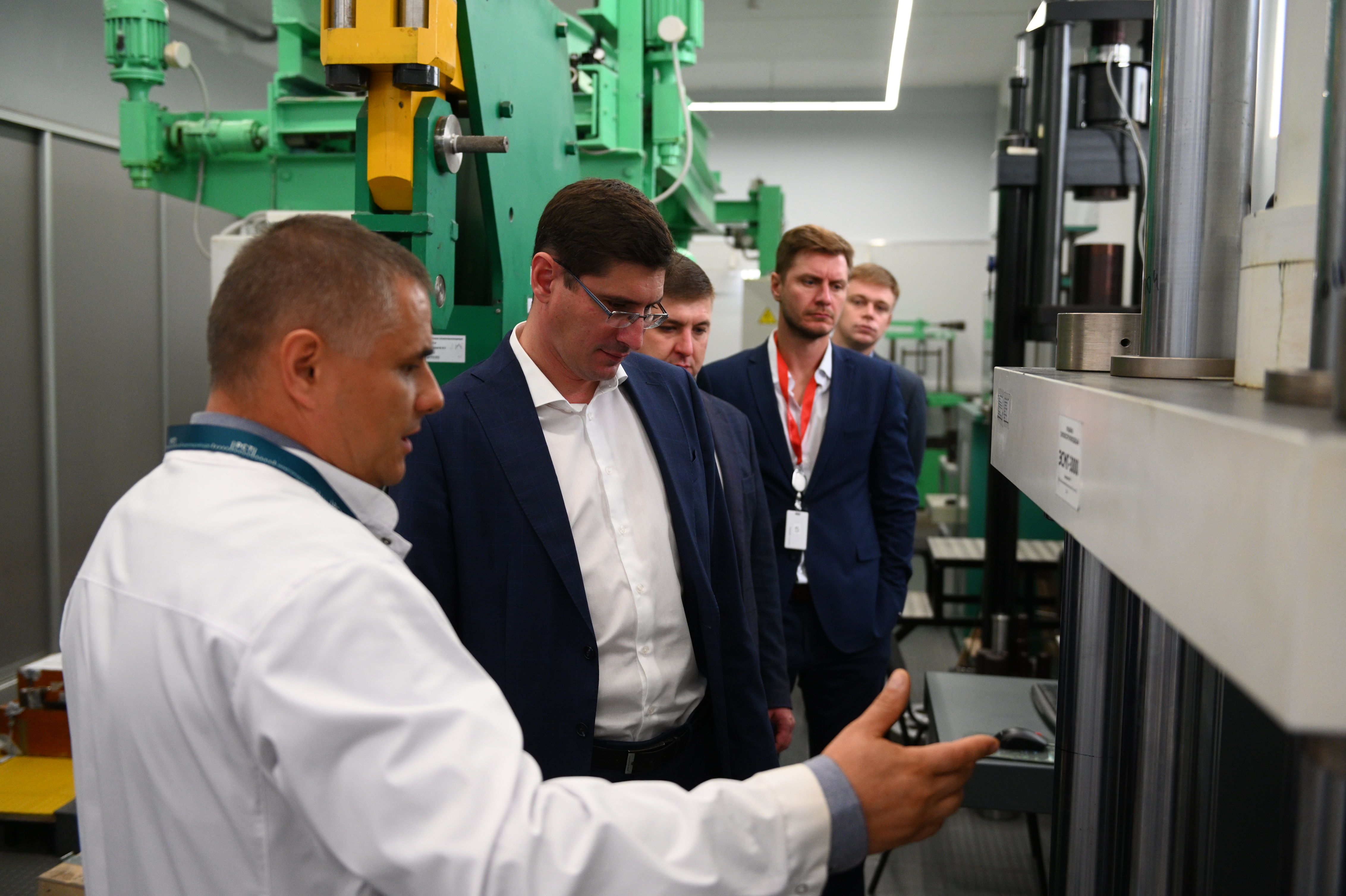 Заместитель губернатора Нижегородской области Андрей Саносян дал высокую оценку технологической оснащенности Нижегородского центра Росстандарта