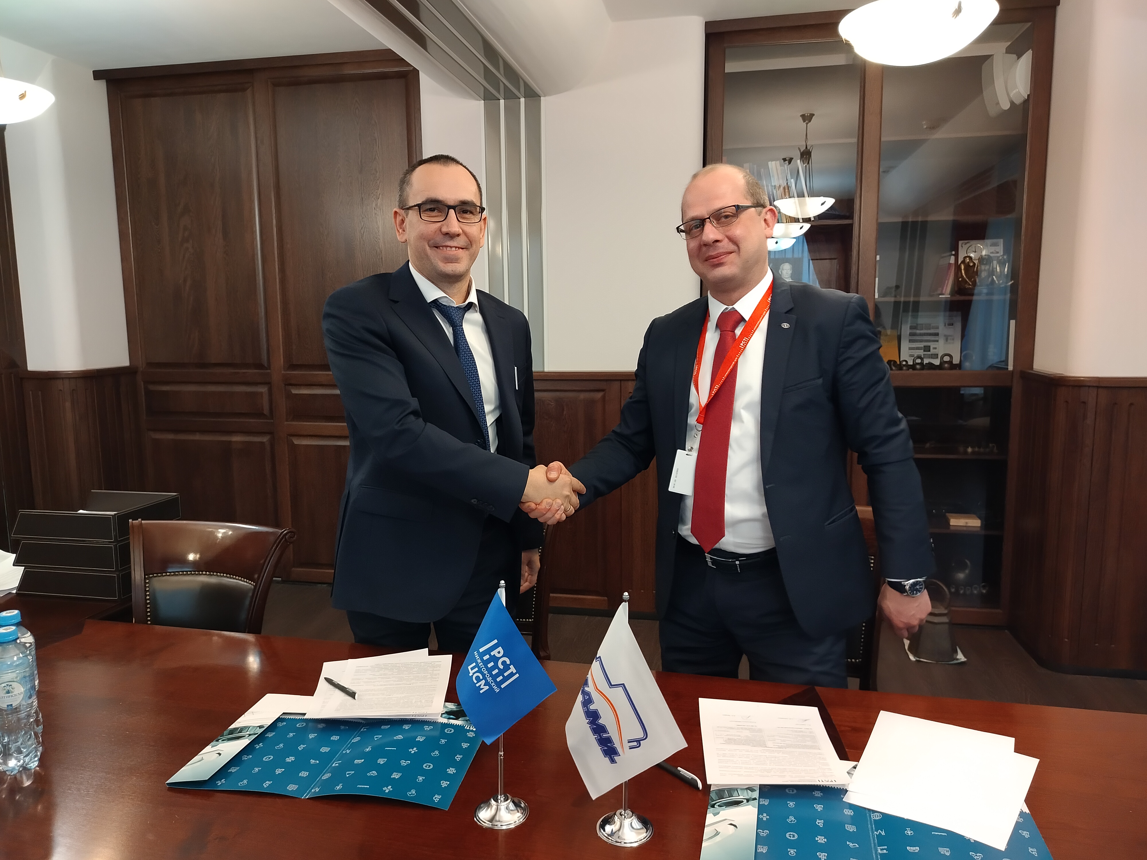 Нижегородский ЦСМ и НИЦИАМТ ФГУП «НАМИ» подписали соглашение о сотрудничестве