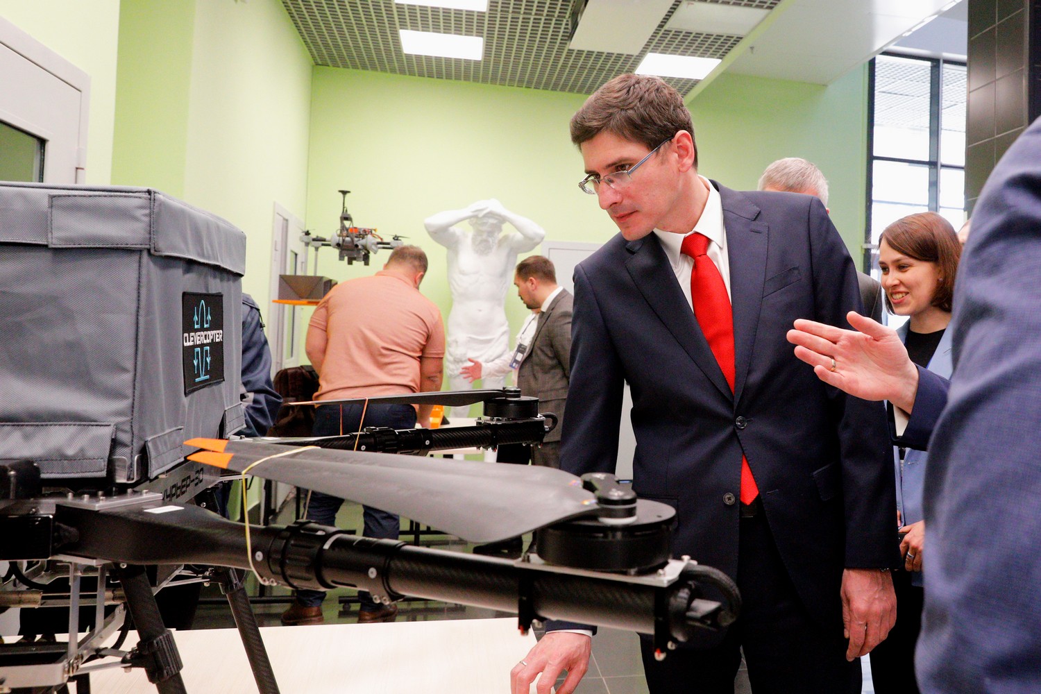 Представители около 30 производителей БАС приняли участие в стратегической сессии по развитию отрасли в регионе