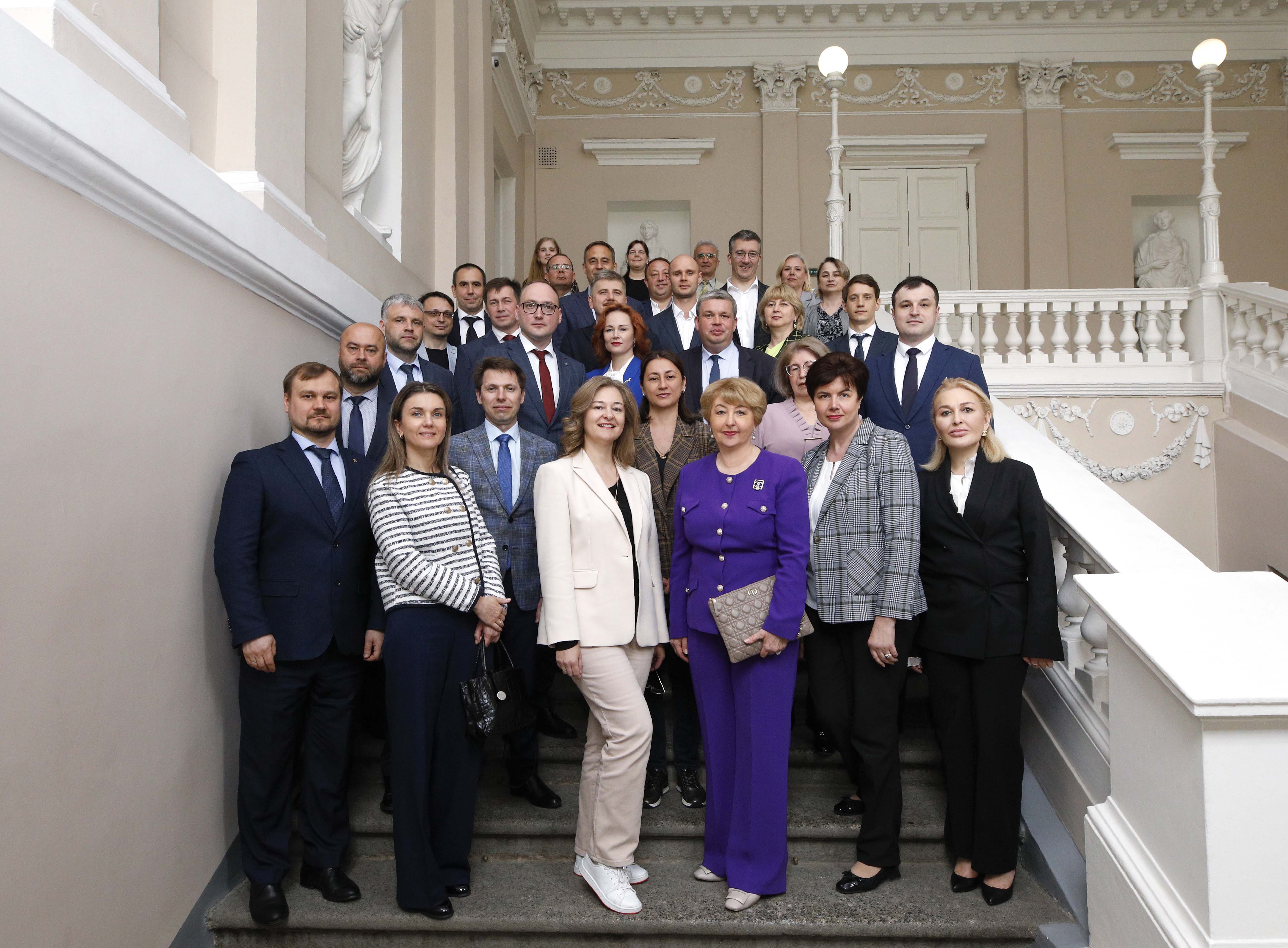 Стратегический менеджмент организаций обсудили руководители подведомственных учреждений Росстандарта в Санкт-Петербурге