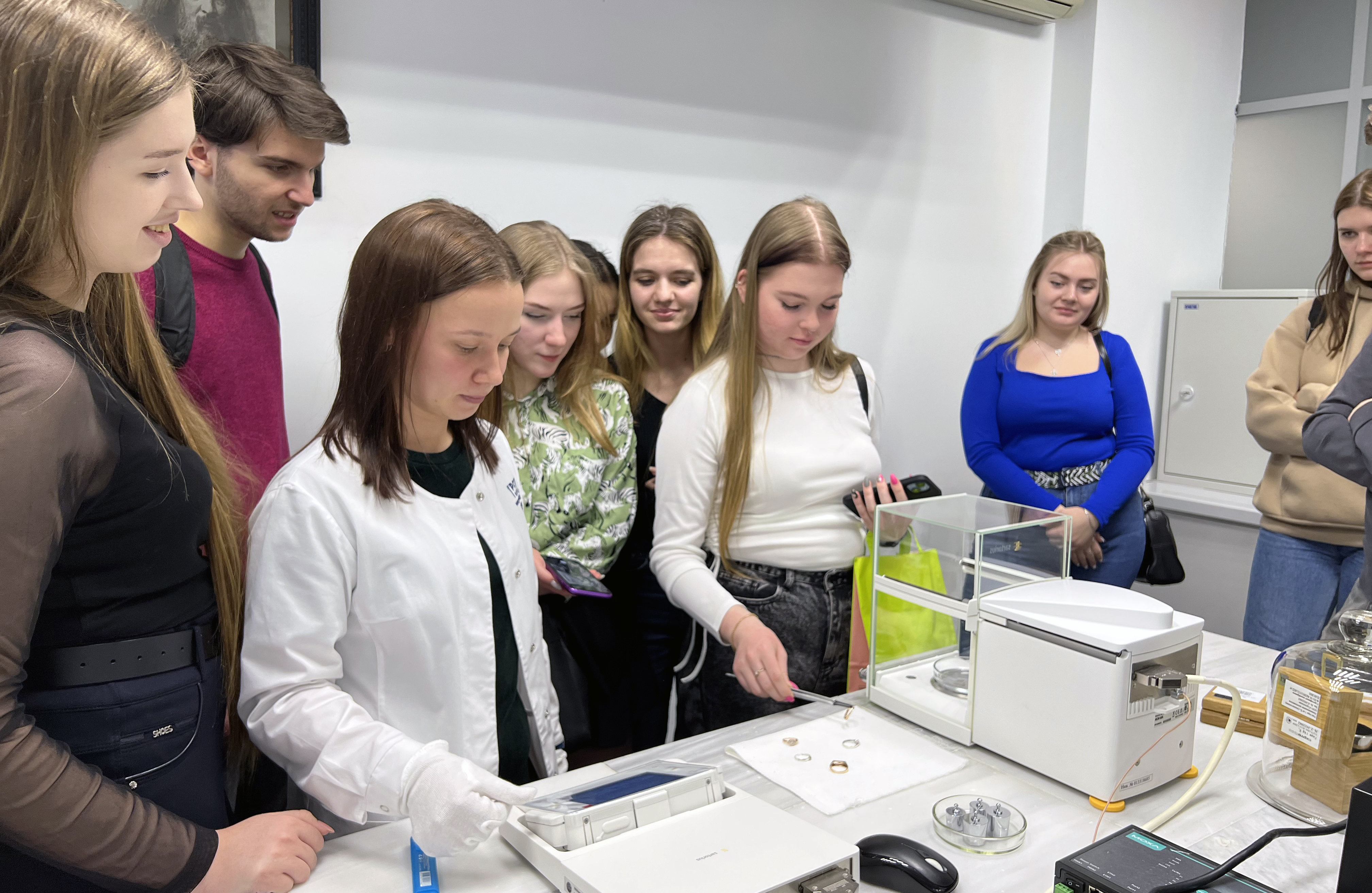 Более 3800 школьников и студентов познакомились с деятельностью Росстандарта в ходе «Дней открытых дверей»